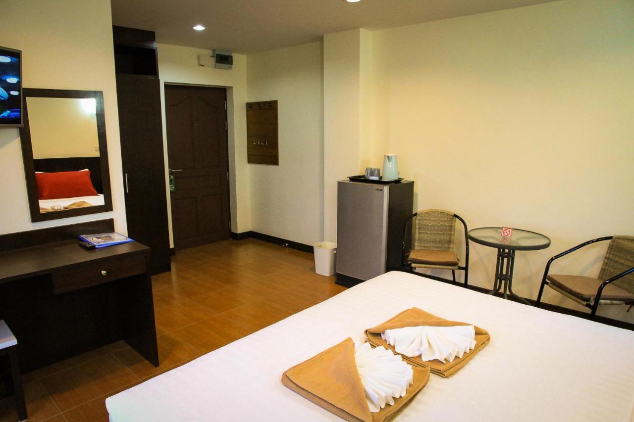 Sky Villa Hua Hin Guesthouse - Adults-Only Luaran gambar